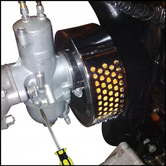 Installing Amal Carburetters