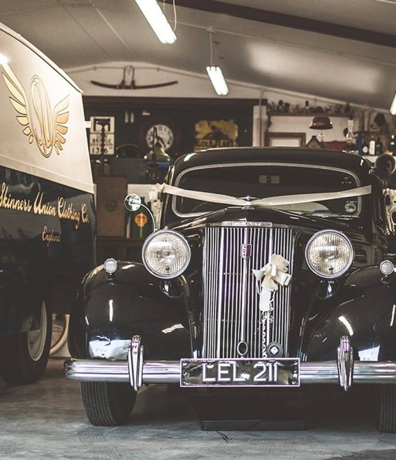 History Amal banner 1985